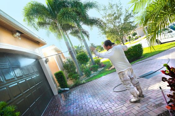 House pressure washing services